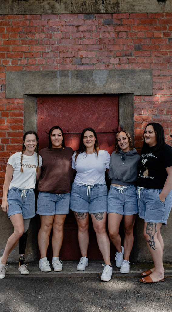 long short elastic waist blue denim short