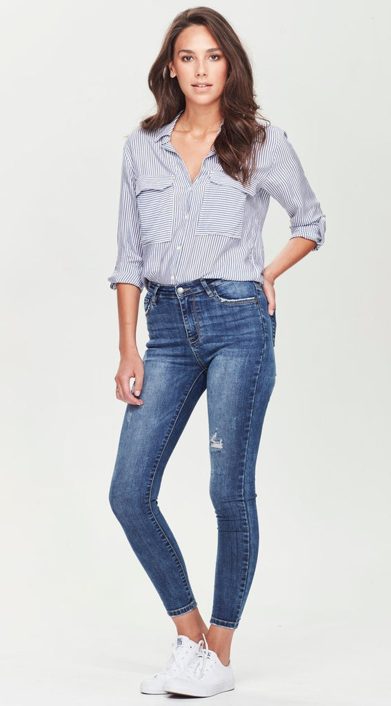 skinny ripped blue jean